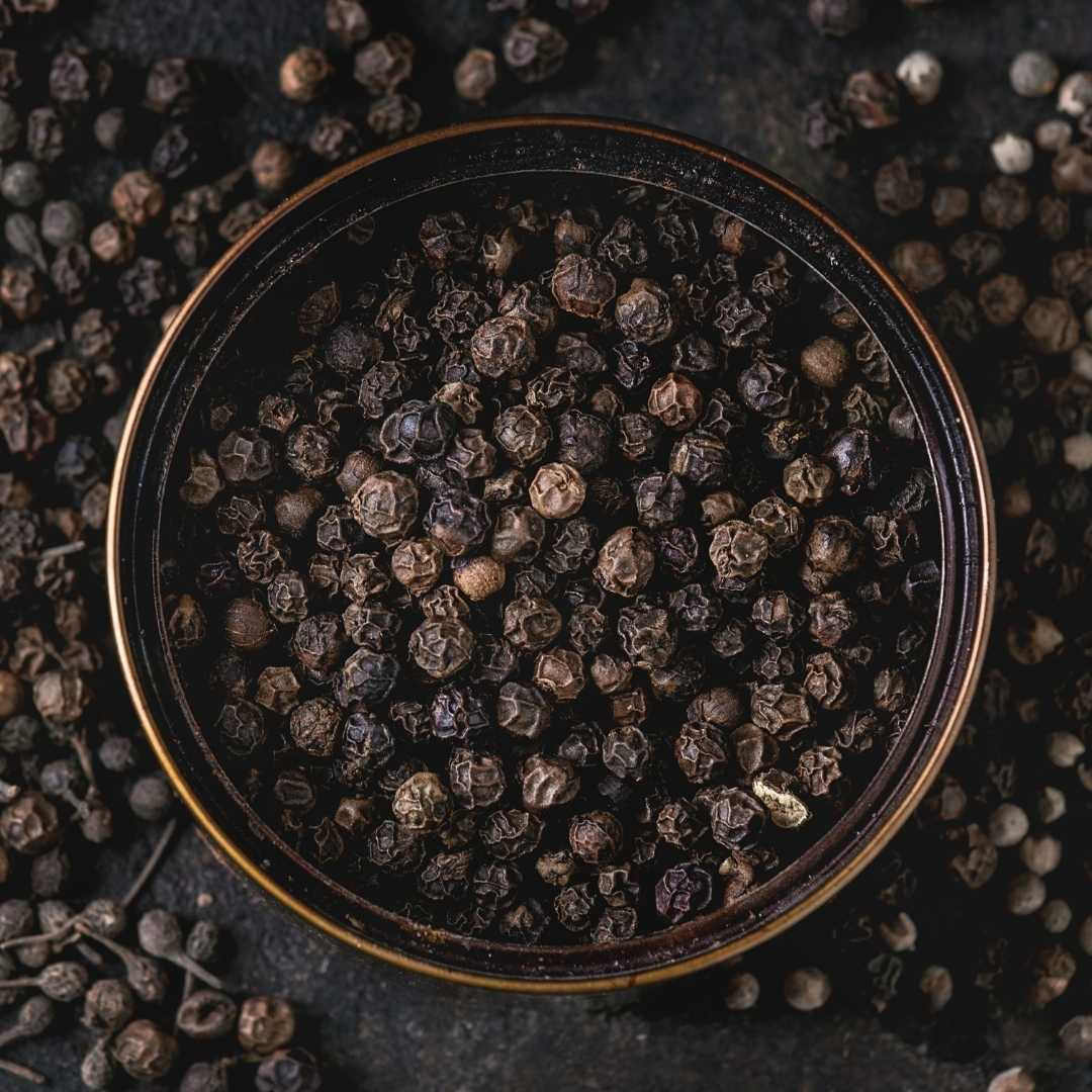 What is black pepper and its benefits